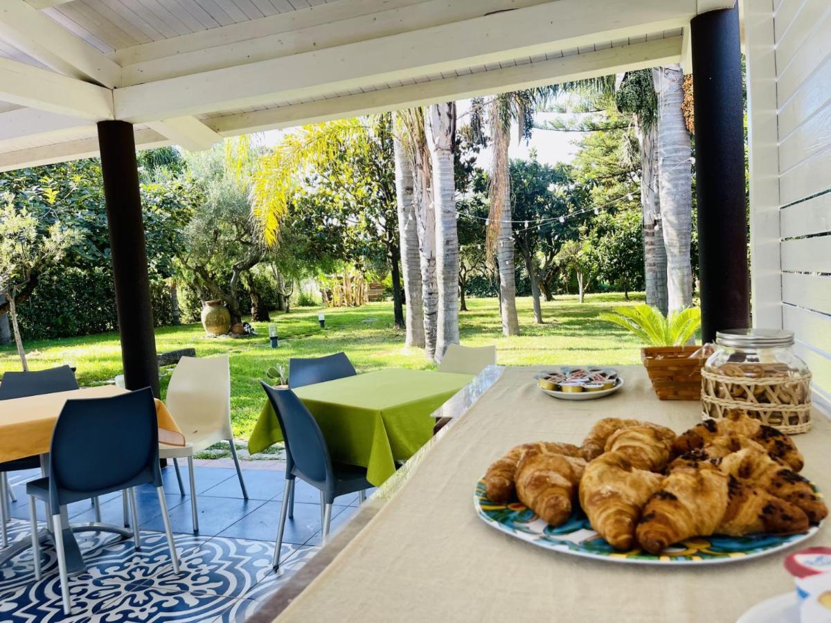 Borgo Camicia In Bed & Breakfast Barcellona-Pozzo di Gotto Exterior photo